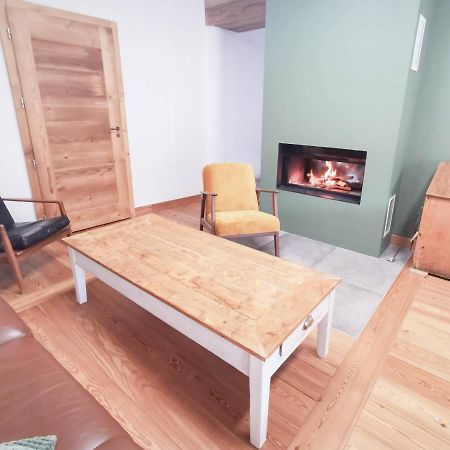 Hotel Les Repaires Nans-sous-Sainte-Anne Zewnętrze zdjęcie