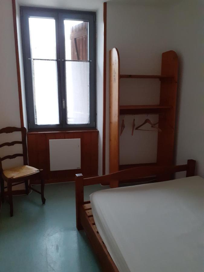 Hotel Les Repaires Nans-sous-Sainte-Anne Zewnętrze zdjęcie