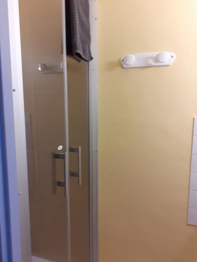 Hotel Les Repaires Nans-sous-Sainte-Anne Zewnętrze zdjęcie