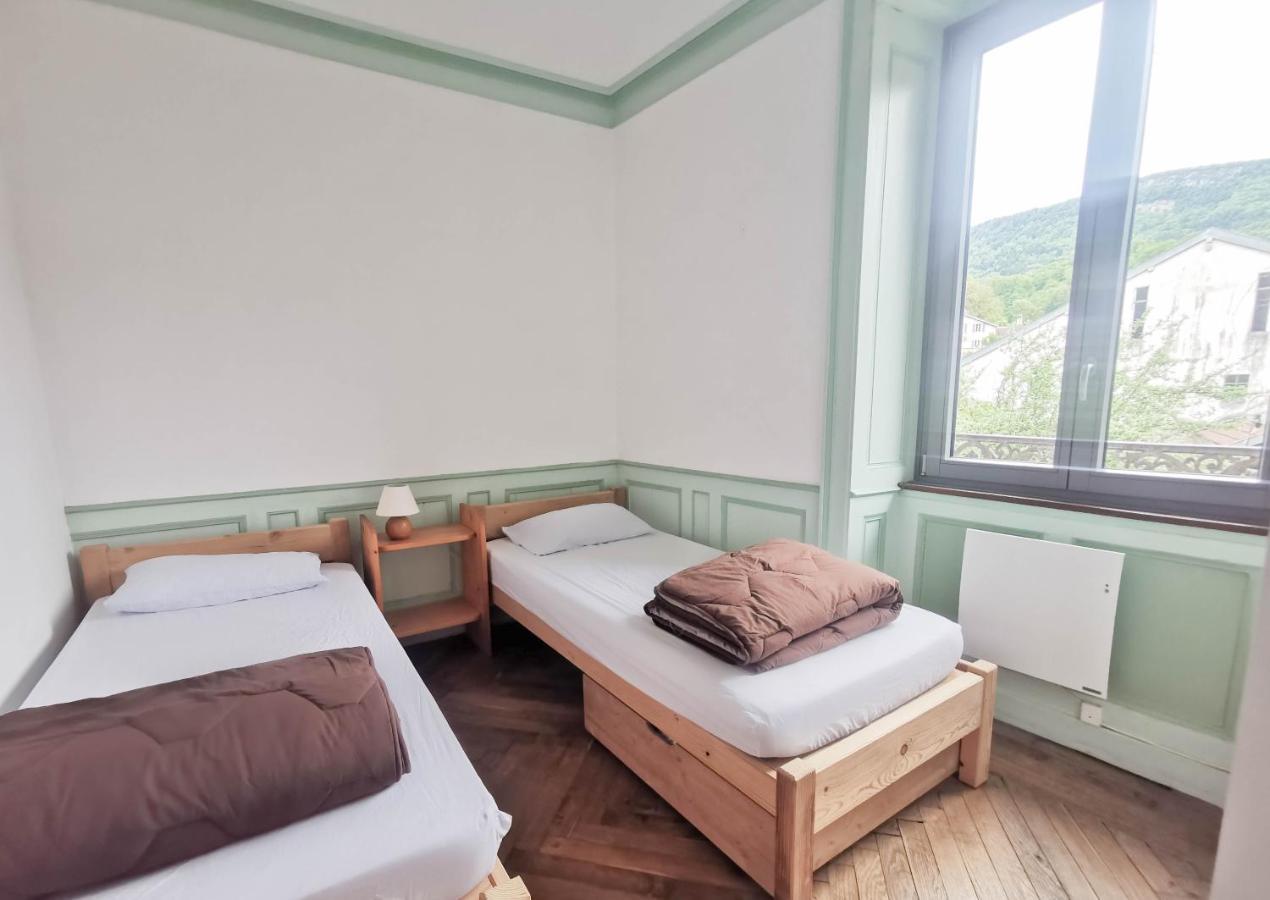 Hotel Les Repaires Nans-sous-Sainte-Anne Zewnętrze zdjęcie